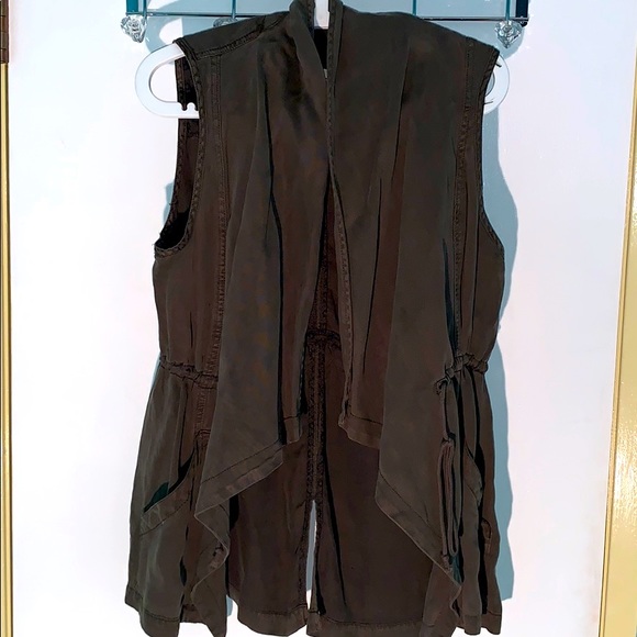 MIND SET Tencel and linen open draped vest - Picture 2 of 8